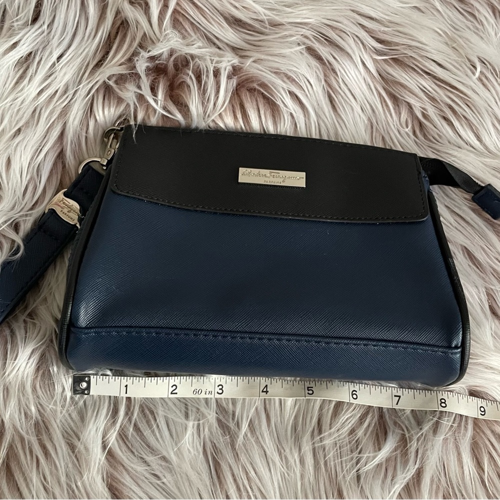Salvatore Ferragamo Blue Makeup Bag - Picture 8 of 9